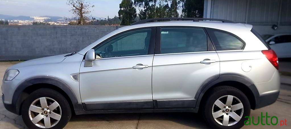 2007' Chevrolet Captiva photo #4