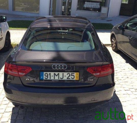 2011' Audi A5 Sportback photo #4