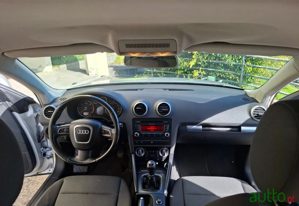 2010' Audi A3 Sportback photo #6