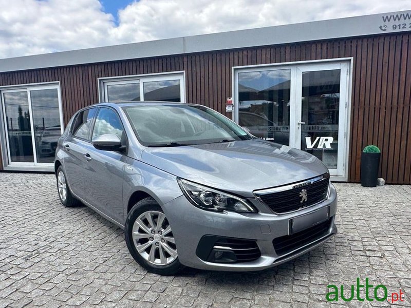 2018' Peugeot 308 photo #3