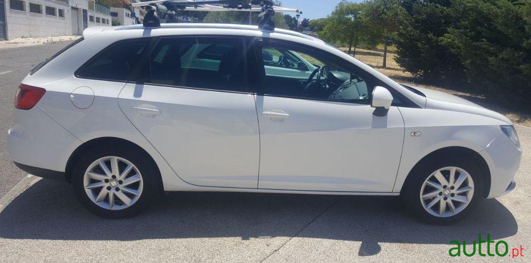 2013' SEAT Ibiza St photo #4