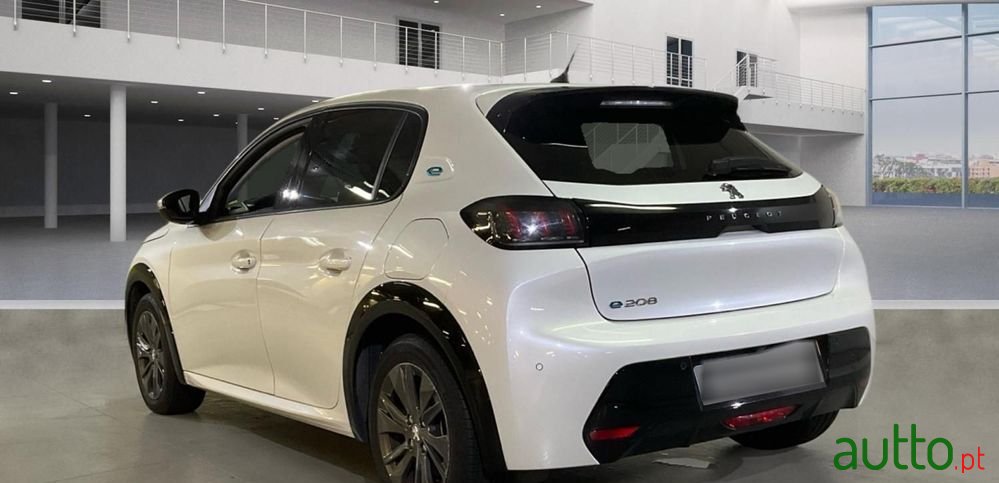 2021' Peugeot e-208 50 Kwh Allure photo #3