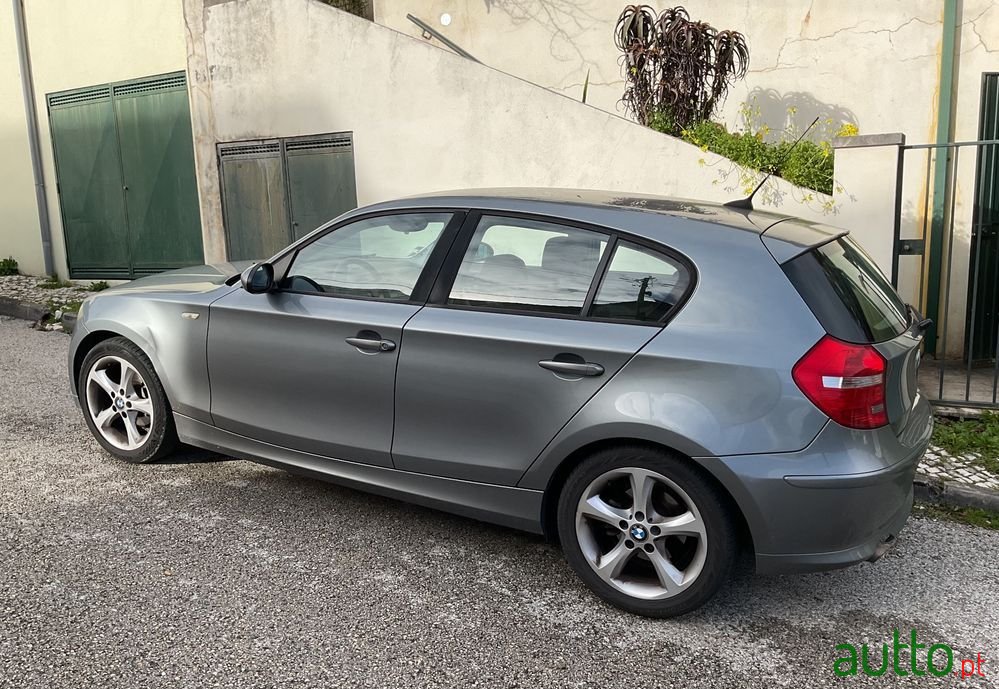 2009' BMW Série 1 I photo #1
