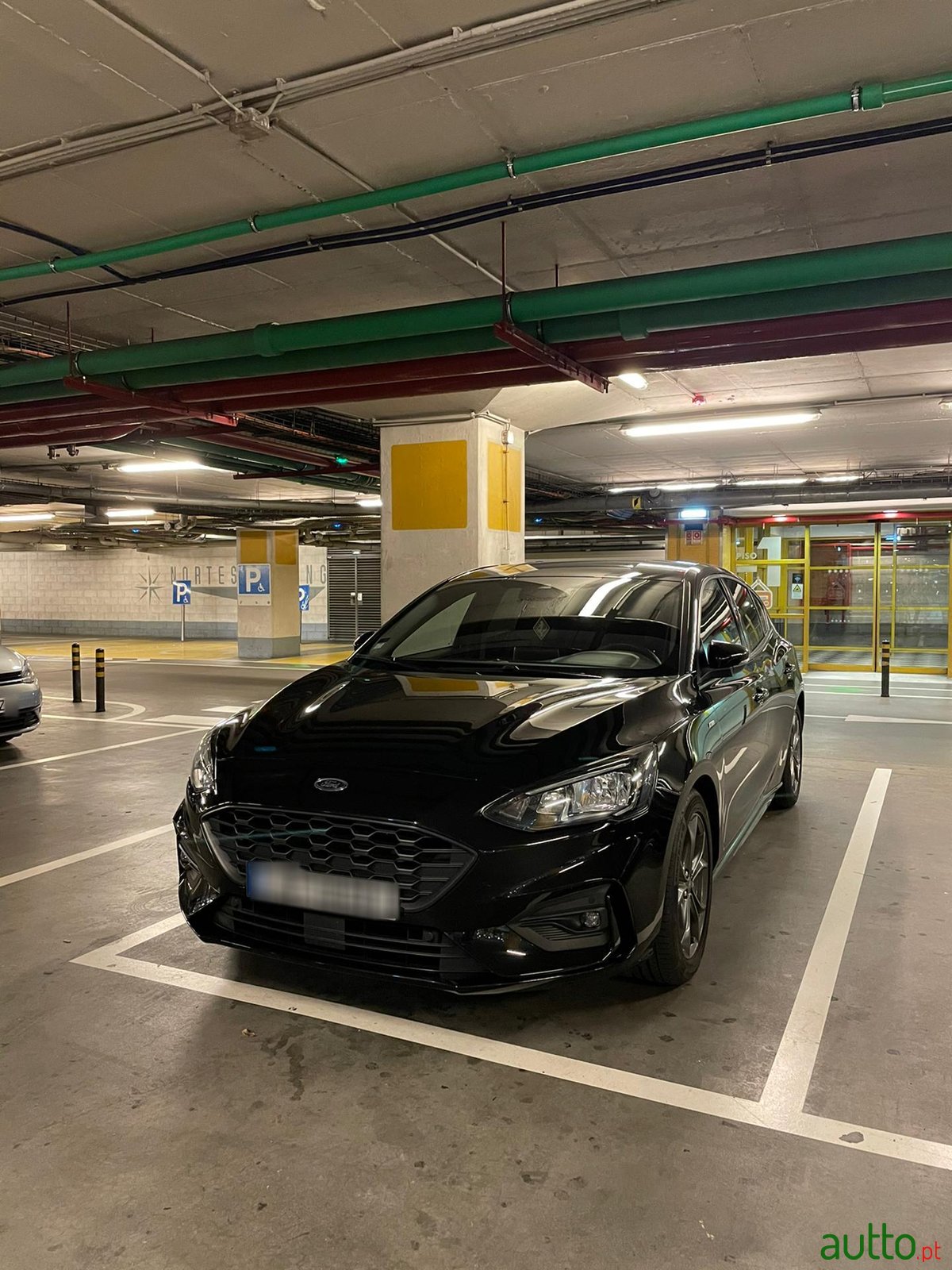 2019' Ford Focus ST photo #5