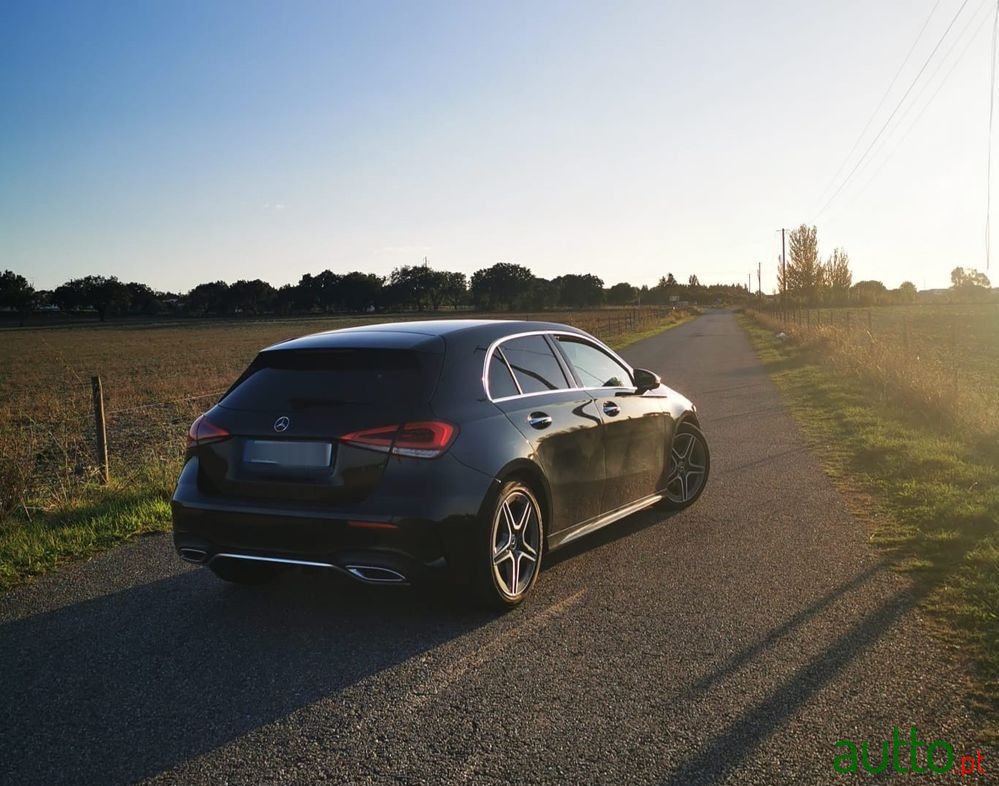 2019' Mercedes-Benz A 180 photo #2