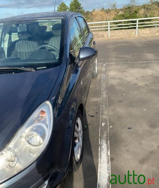 2010' Opel Corsa photo #1