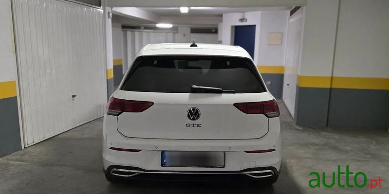 2021' Volkswagen Golf photo #3