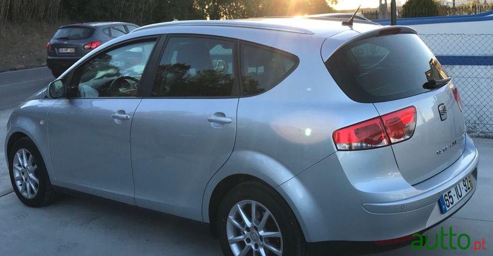 2010' SEAT Altea photo #1