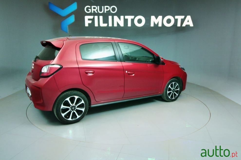 2022' Mitsubishi Space Star photo #2