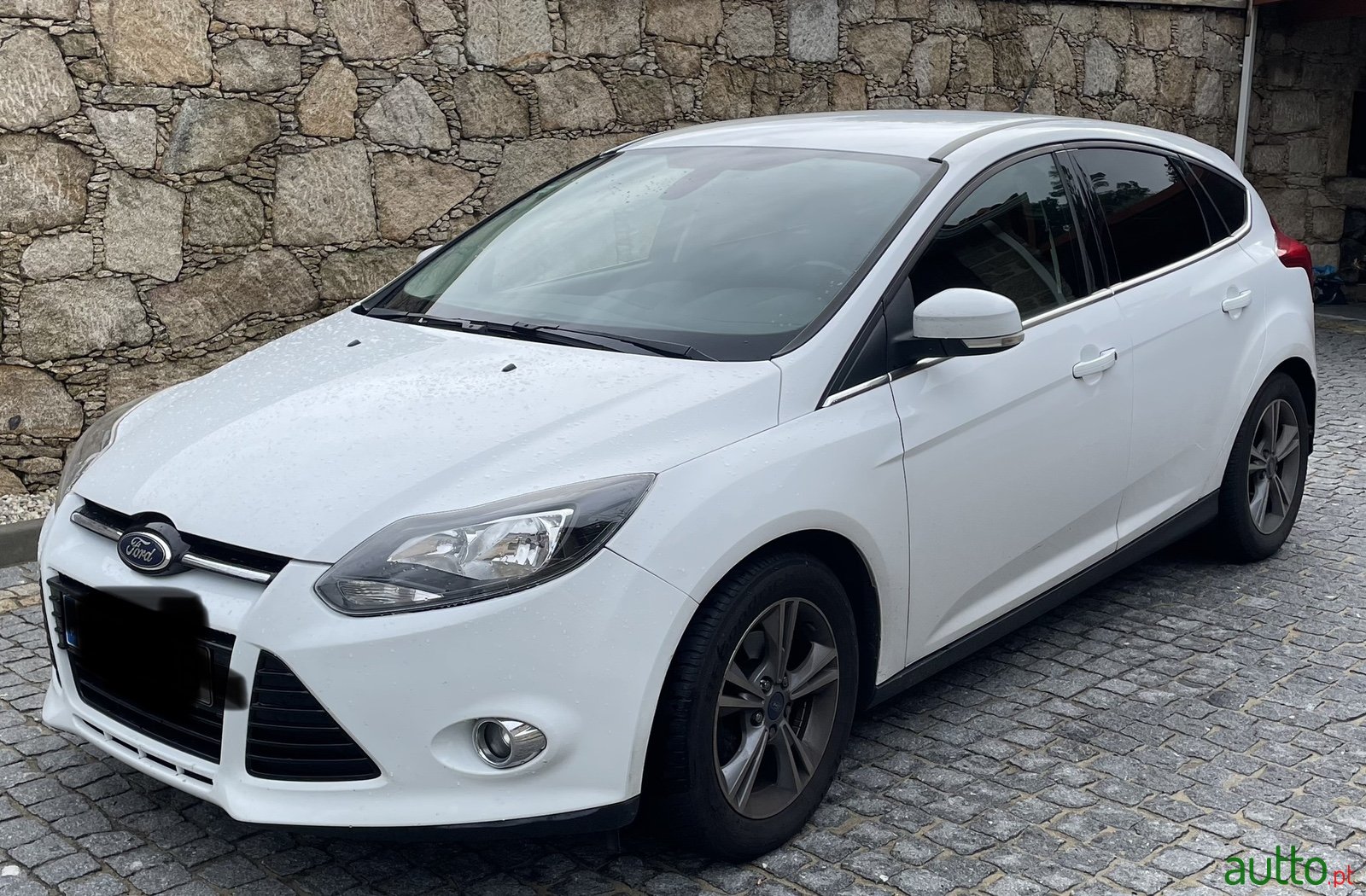 2013' Ford Focus photo #2