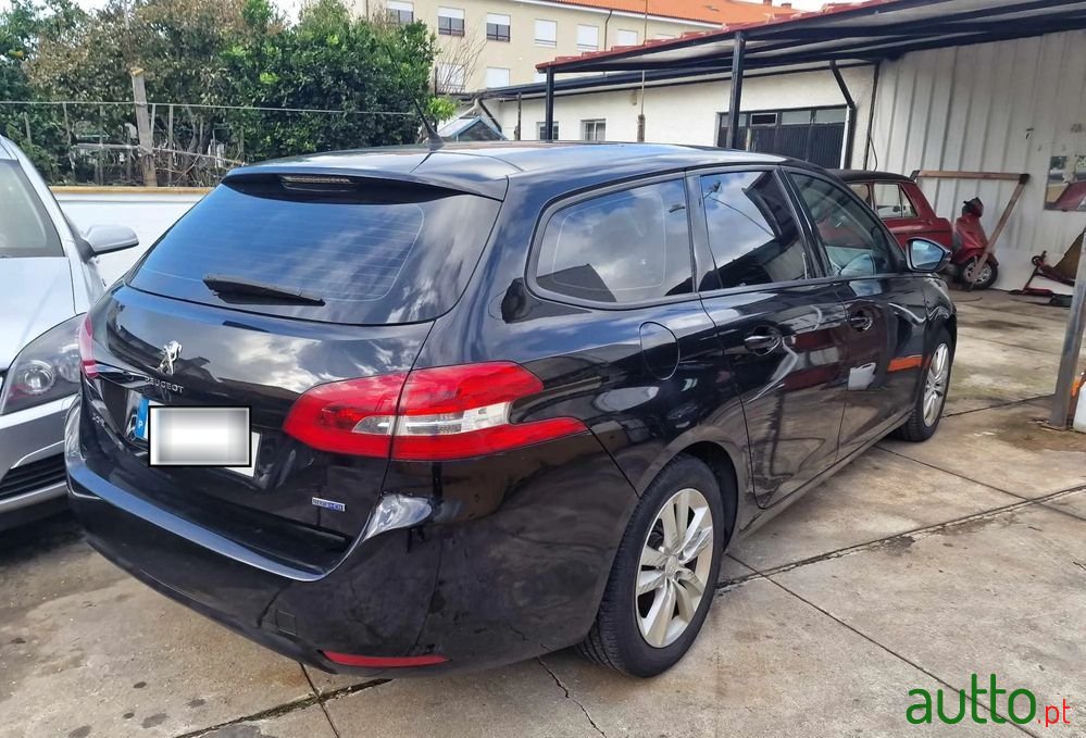 2015' Peugeot 308 Sw photo #4