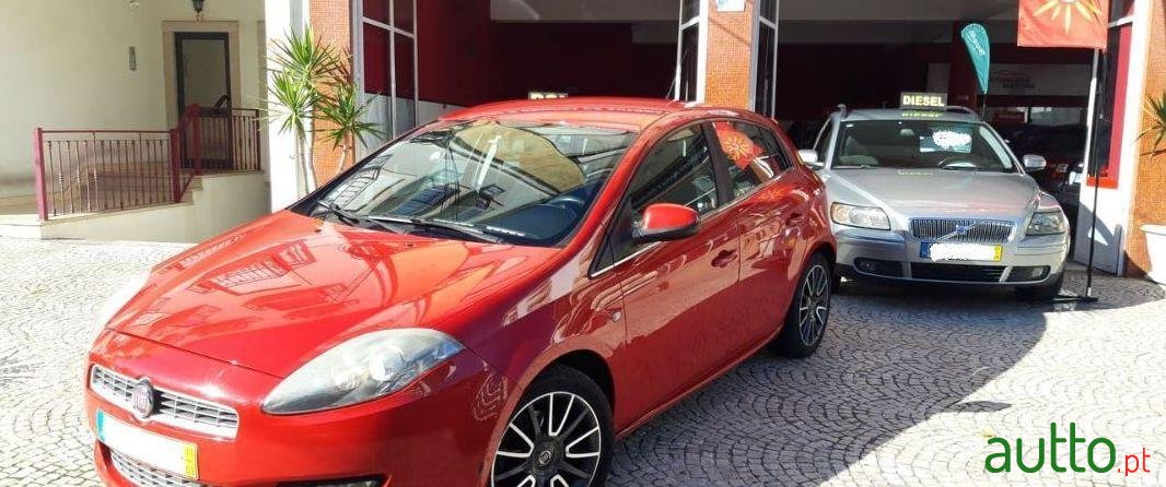 2011' Fiat Bravo photo #1