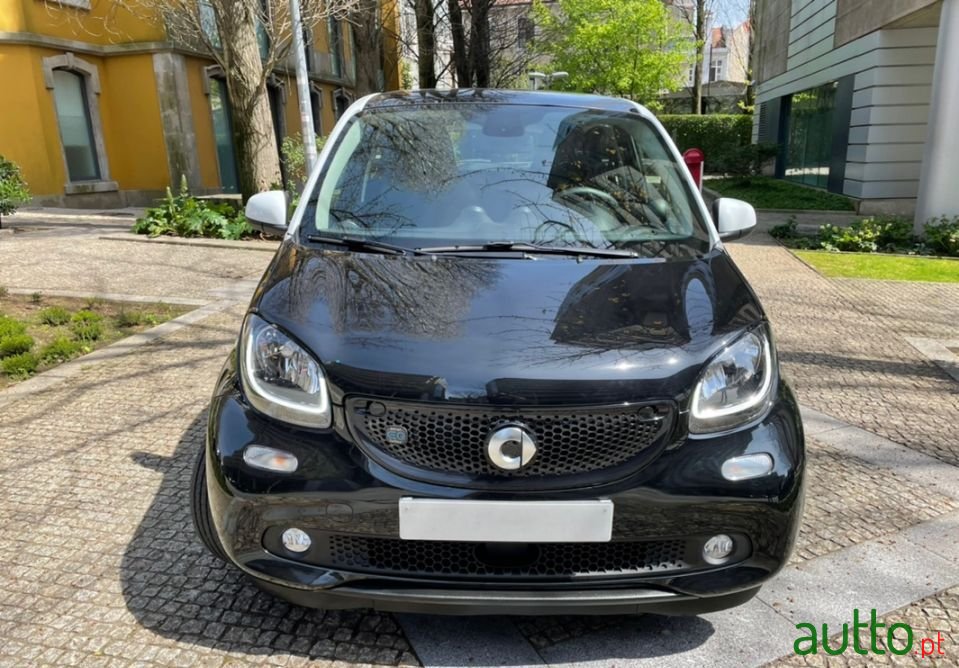 2018' Smart Forfour photo #2