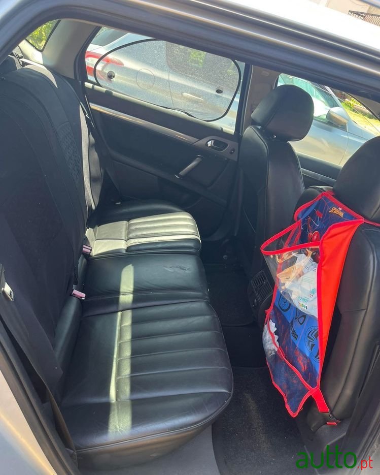 2007' Peugeot 407 Sw photo #6