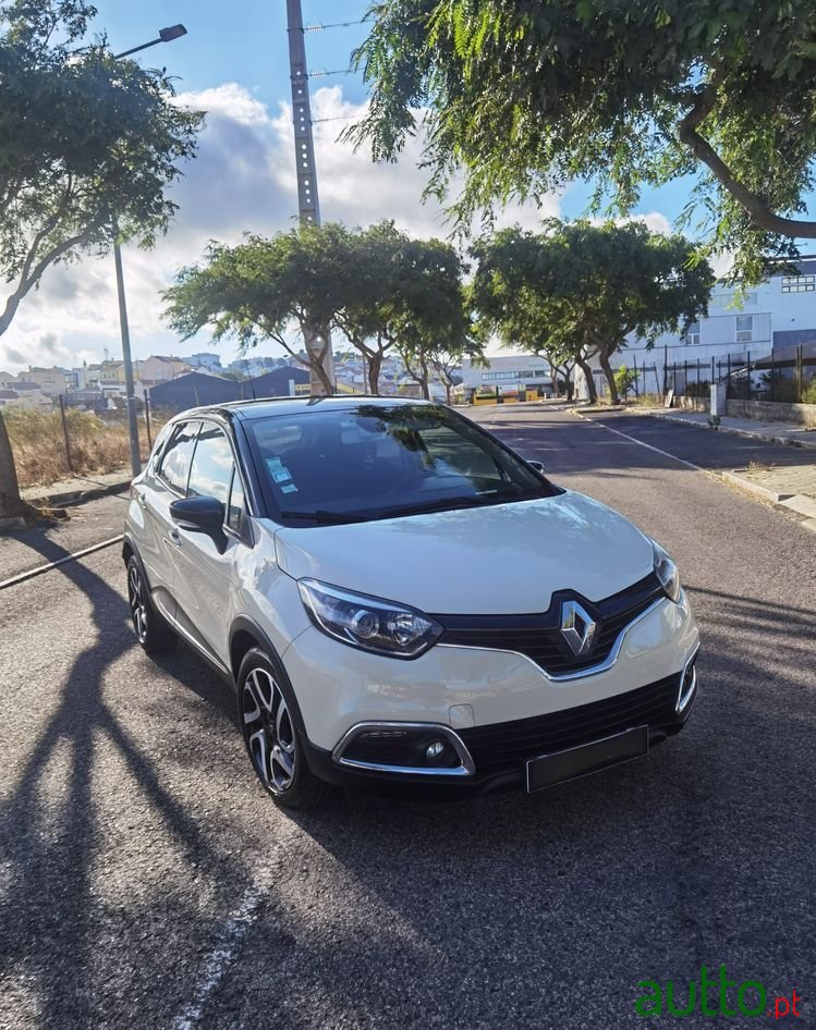 2015' Renault Captur 1.5 Dci Exclusive photo #5
