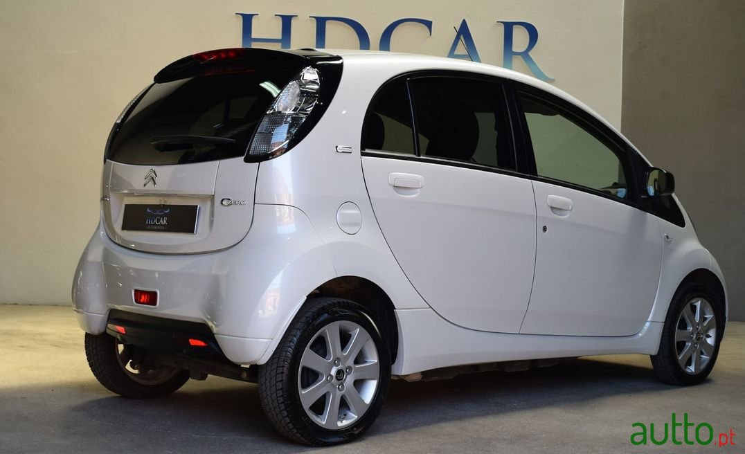 2020' Citroen C-Zero photo #3