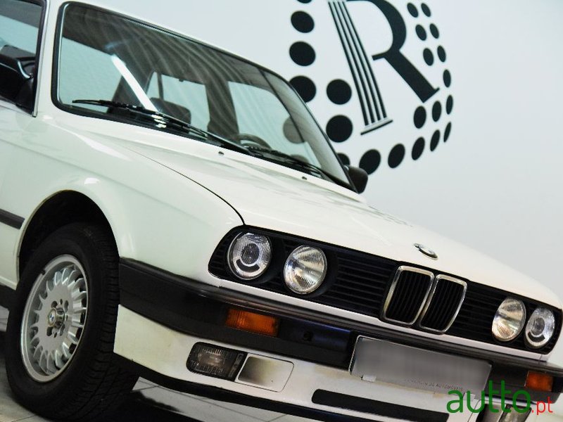 1989' BMW 316 photo #5