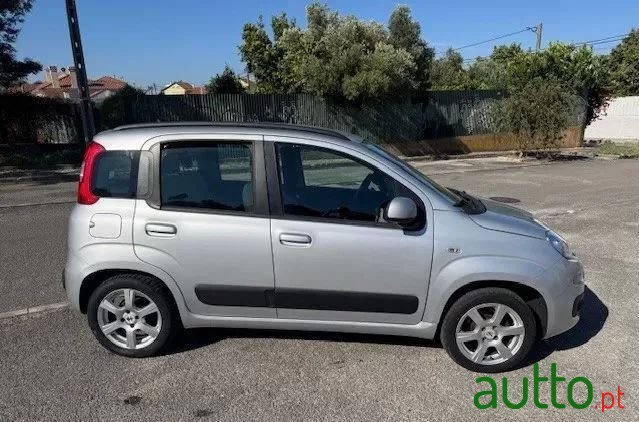 2013' Fiat Panda 1.2 Active photo #3