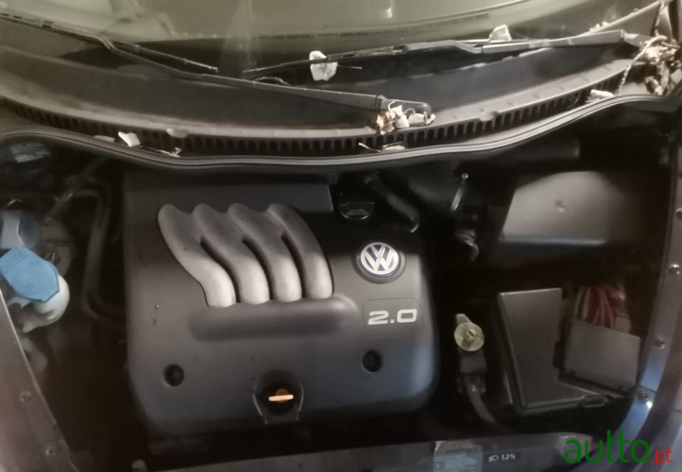 1999' Volkswagen New Beetle photo #5