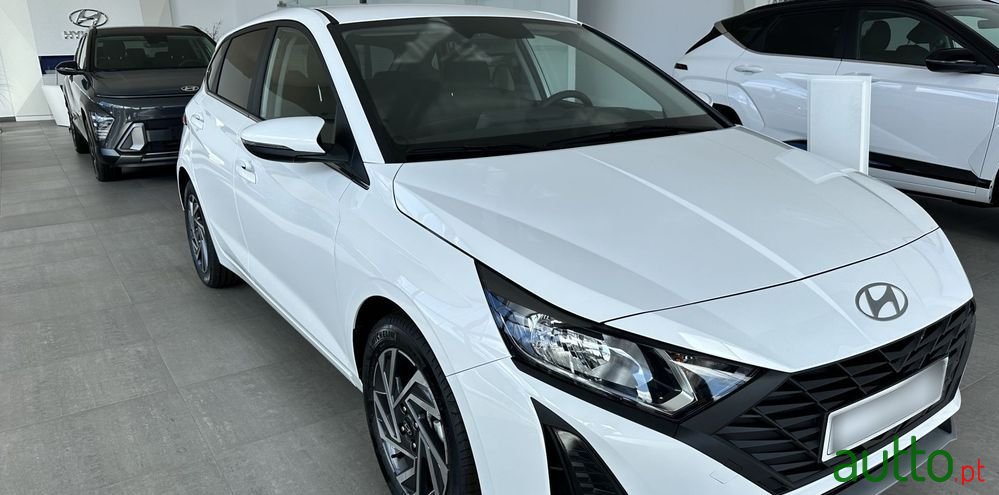 2024' Hyundai i20 1.2 Comfort photo #1
