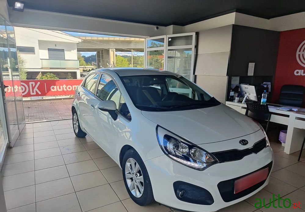 2011' Kia Rio 1.2 Cvvt Tx Ac+Ve photo #2