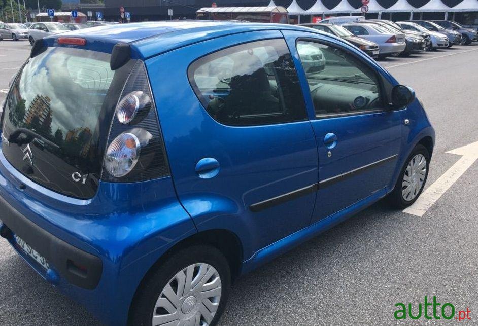 2012' Citroen C1 photo #3