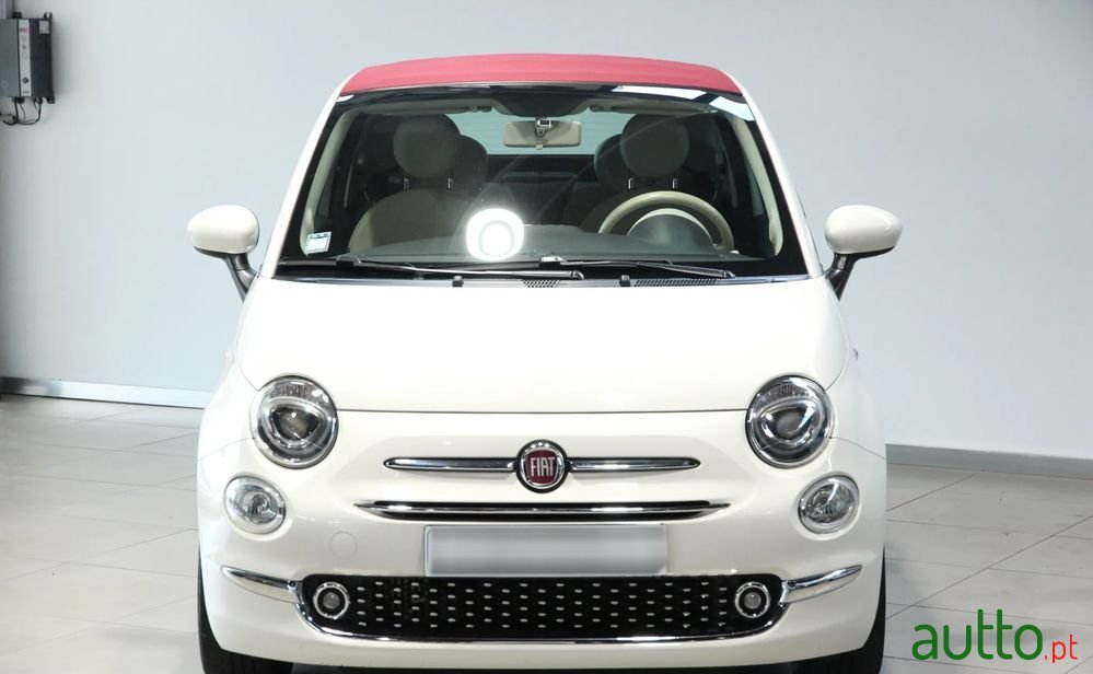2017' Fiat 500C photo #2