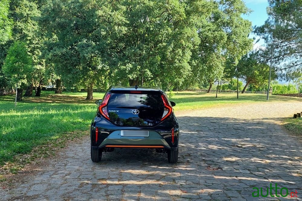2022' Toyota Aygo X 1.0 Limited photo #5
