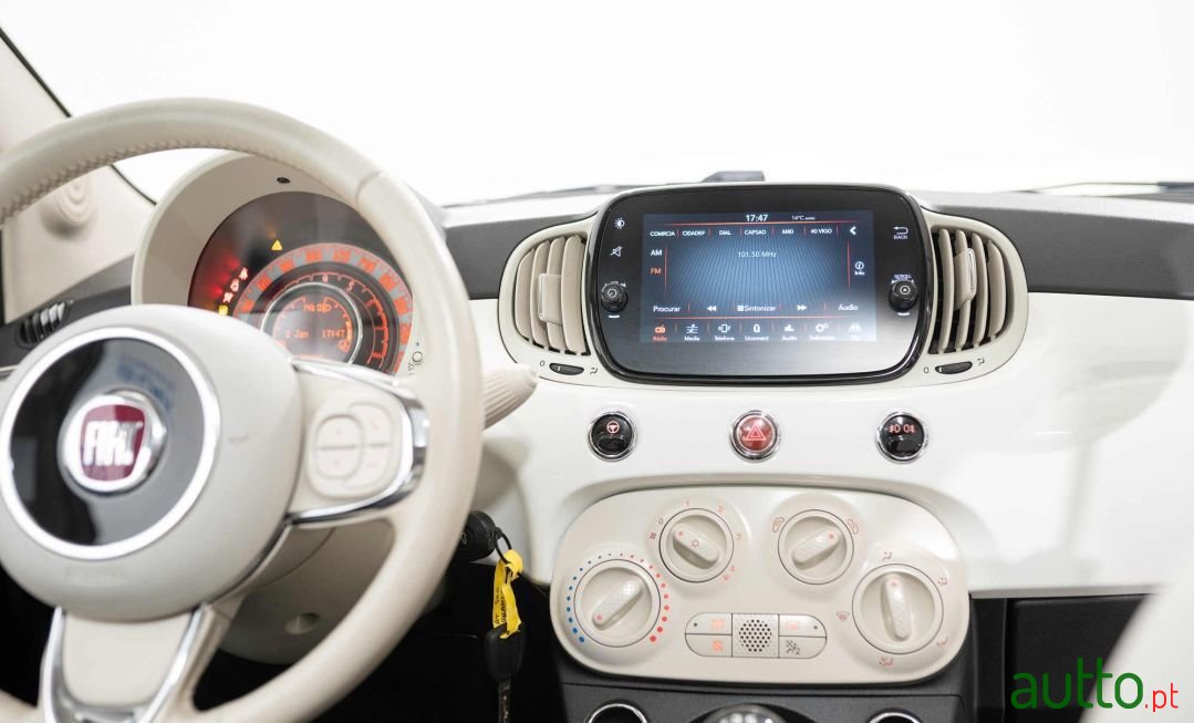 2019' Fiat 500 photo #6