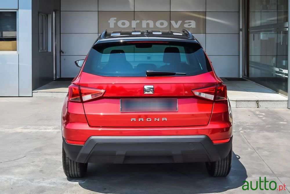 2021' SEAT Arona 1.0 Tsi Style Dsg photo #6