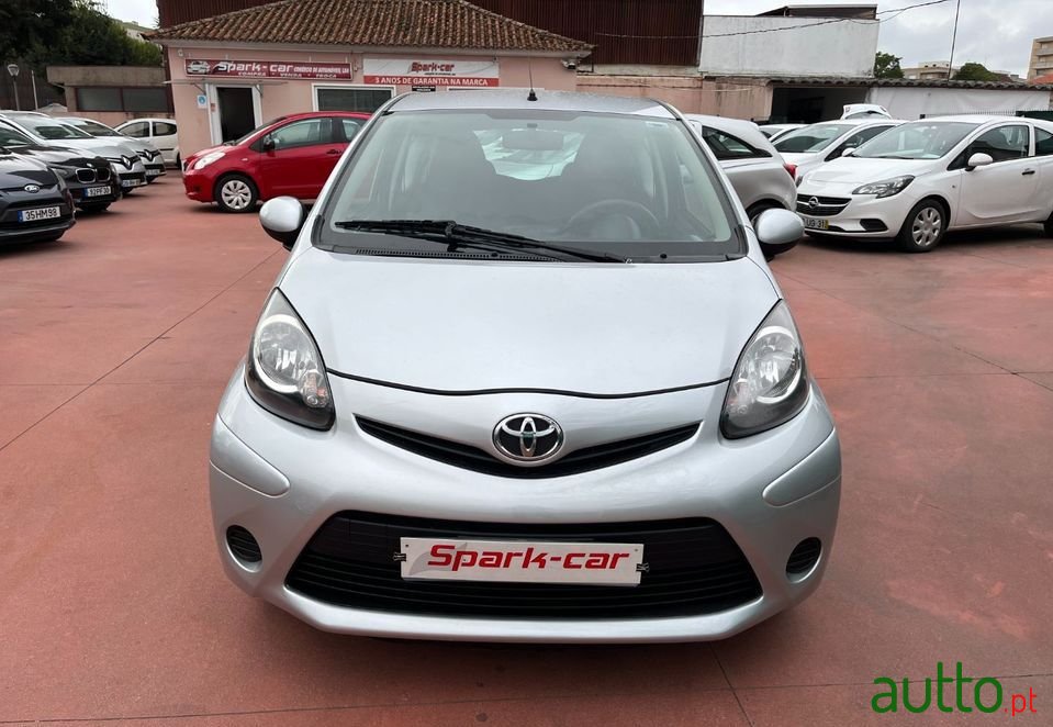 2013' Toyota Aygo photo #3