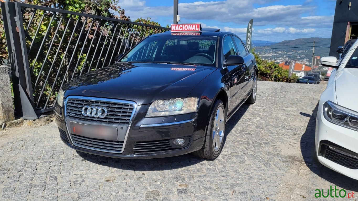2005' Audi A8 photo #2