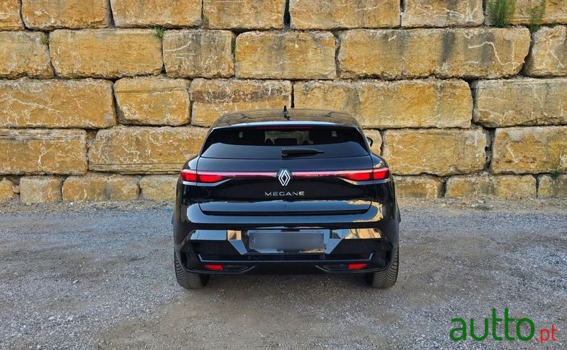 2022' Renault Megane E-Tech photo #6