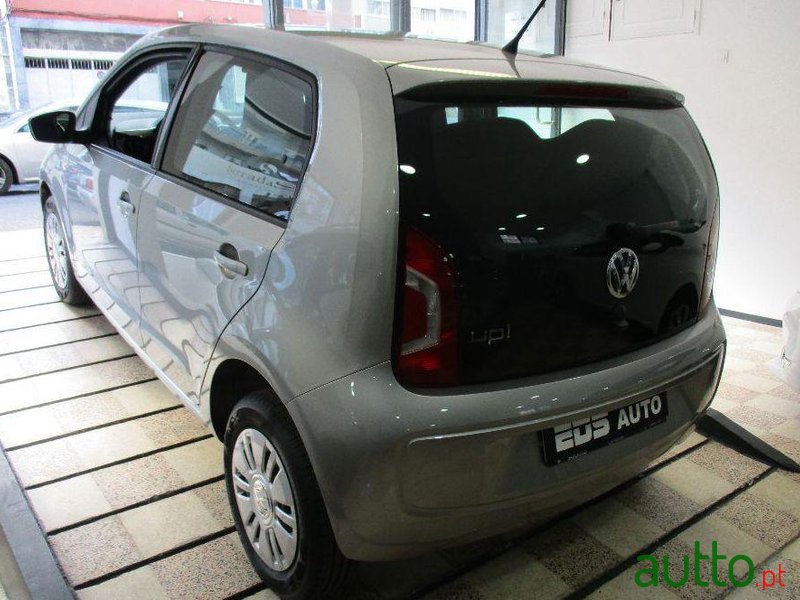 2014' Volkswagen Up Move Up Caixa Automática photo #2