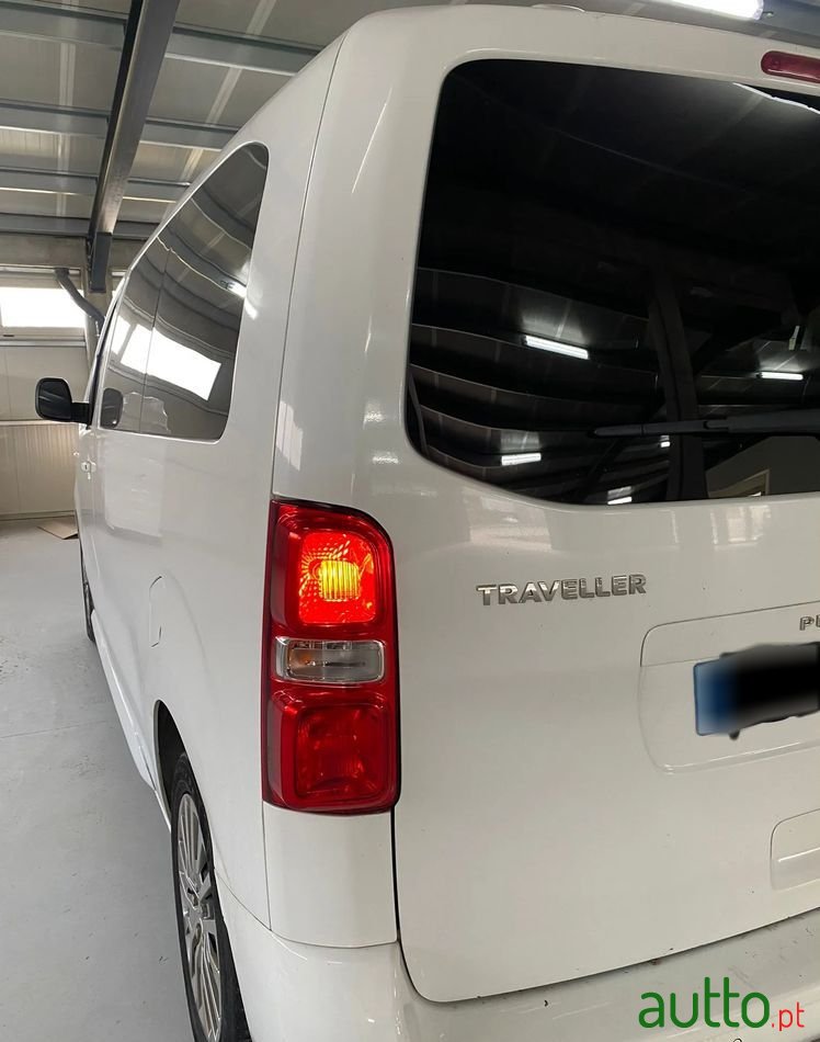 2021' Peugeot Traveller photo #6