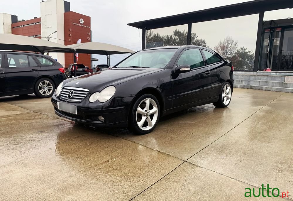 2001' Mercedes-Benz C 230 photo #3