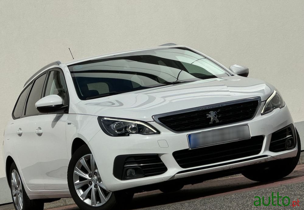 2020' Peugeot 308 Sw photo #1