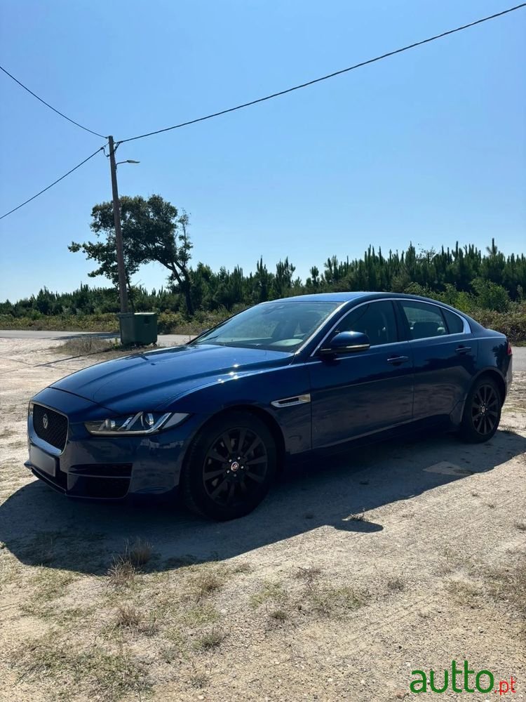 2016' Jaguar XE 2.0 D Prestige photo #1