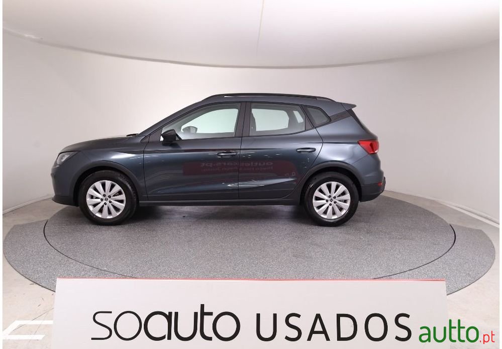 2024' SEAT Arona 1.0 Tsi Style Dsg photo #5