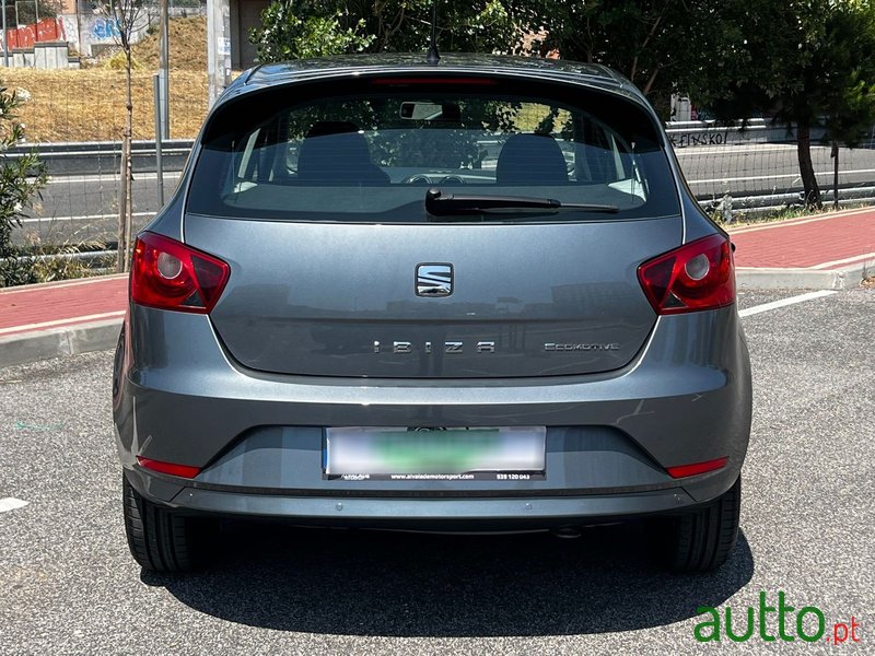 2015' SEAT Ibiza photo #6