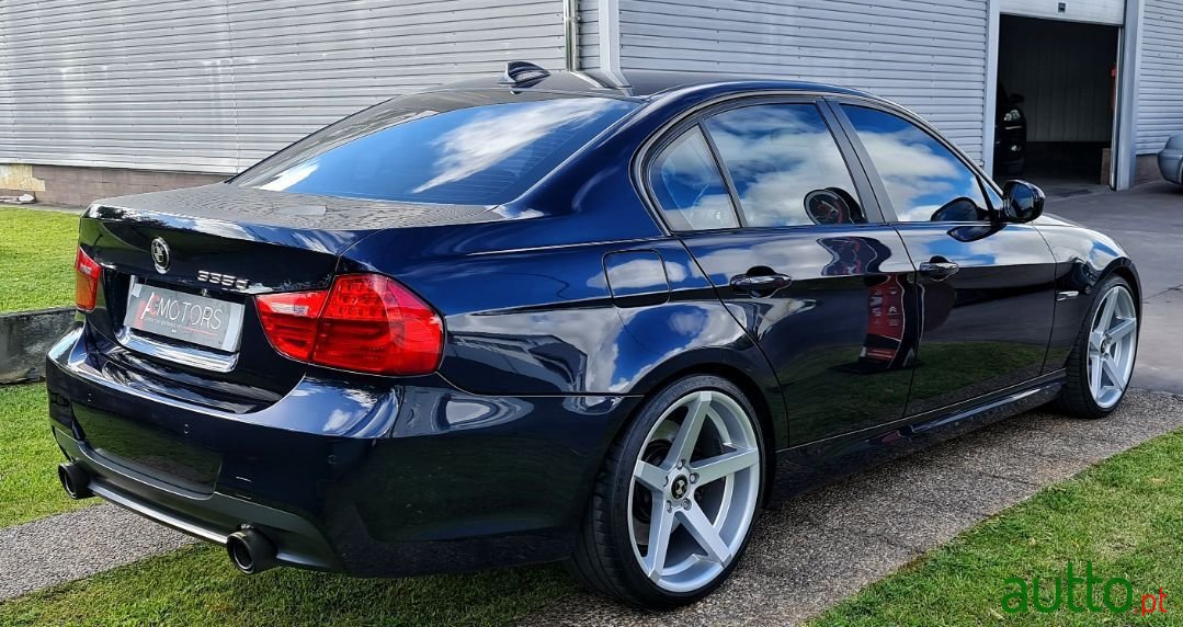 2009' BMW 335 photo #6