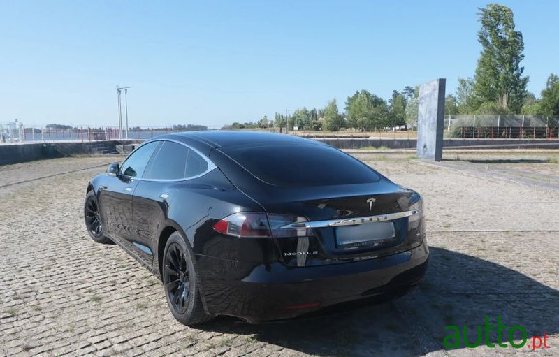 2016' Tesla Model S photo #3