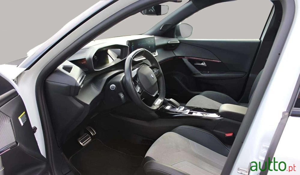 2022' Peugeot e-2008 Gt photo #6