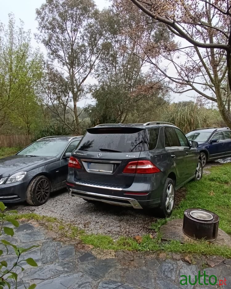 2014' Mercedes-Benz Classe M Bluetec photo #5
