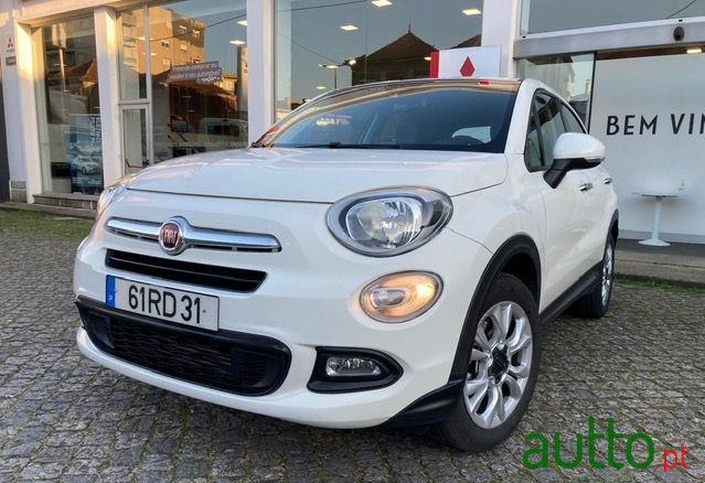 2016' Fiat 500X photo #2