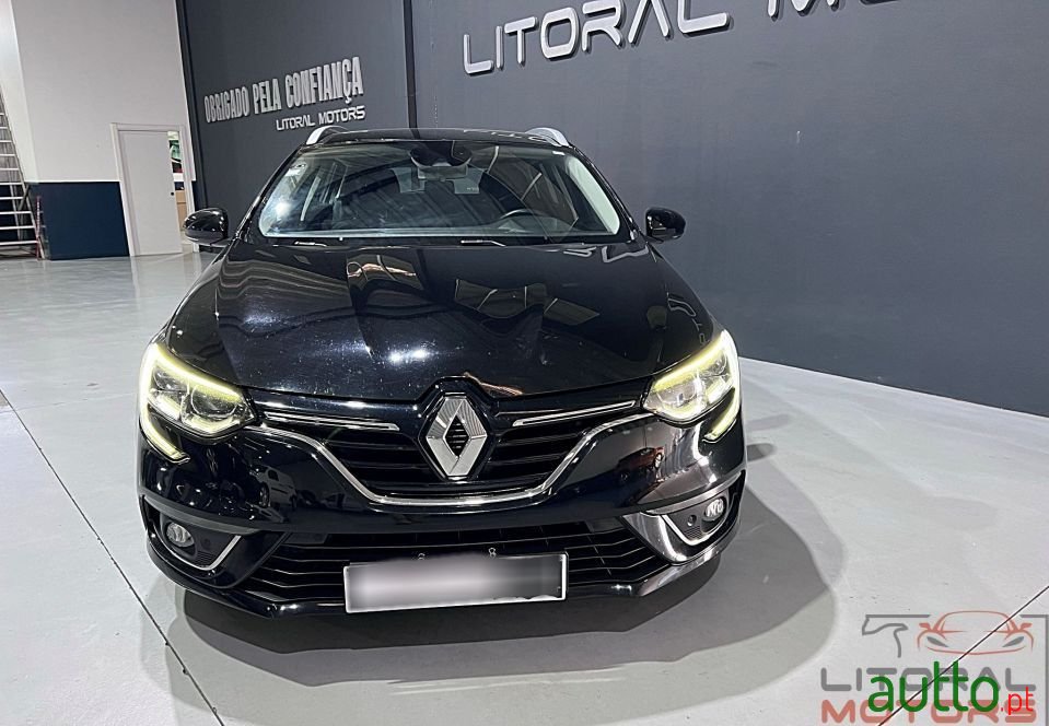 2019' Renault Megane Sport Tourer photo #4