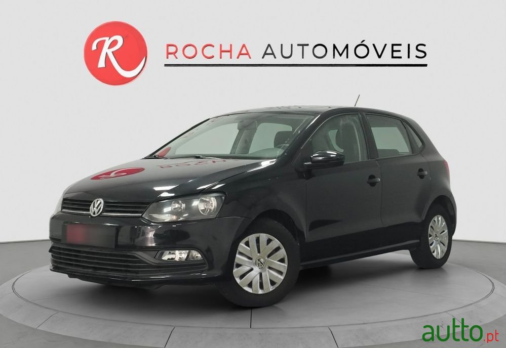 2015' Volkswagen Polo photo #1