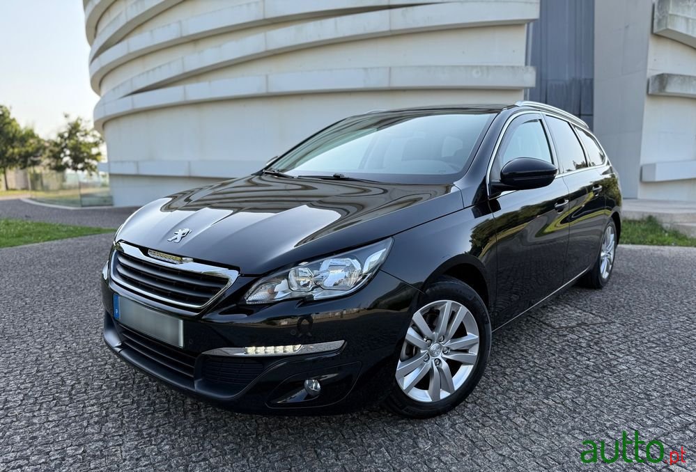 2015' Peugeot 308 Sw photo #1