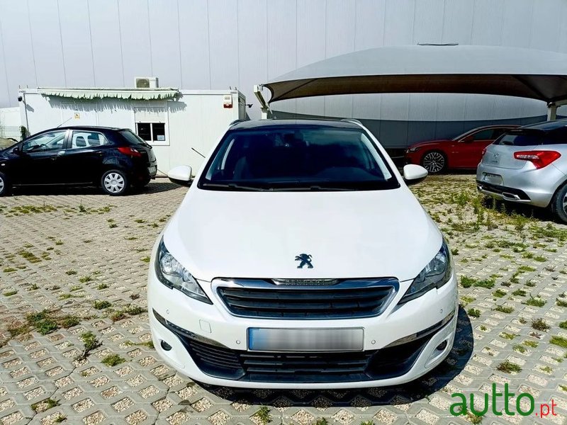 2015' Peugeot 308 Sw photo #2