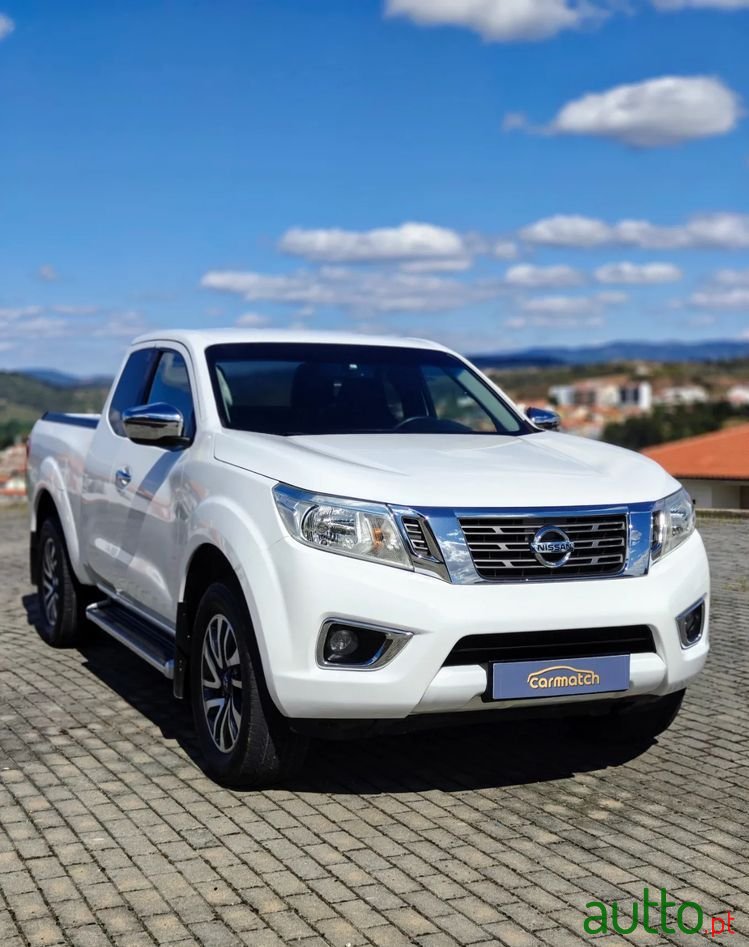 2017' Nissan Navara photo #4
